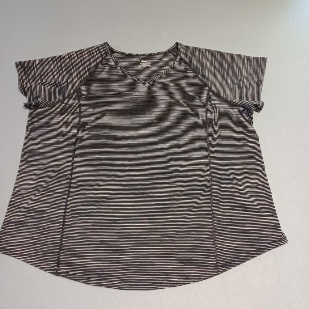 Tek Gear DryTek Womens 2X Active T-Shirt V-Neck Striped Black White Raglan Sleev